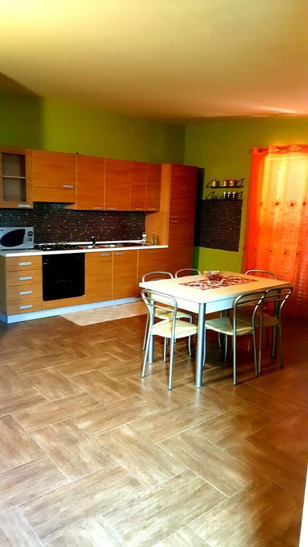 Appartamento Marinella 皮佐 外观 照片