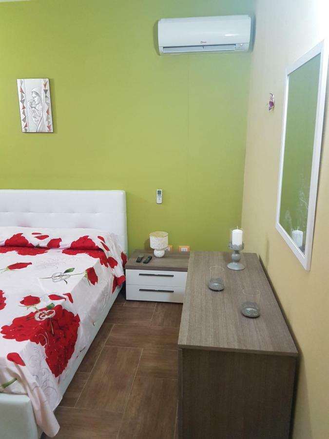 Appartamento Marinella 皮佐 外观 照片