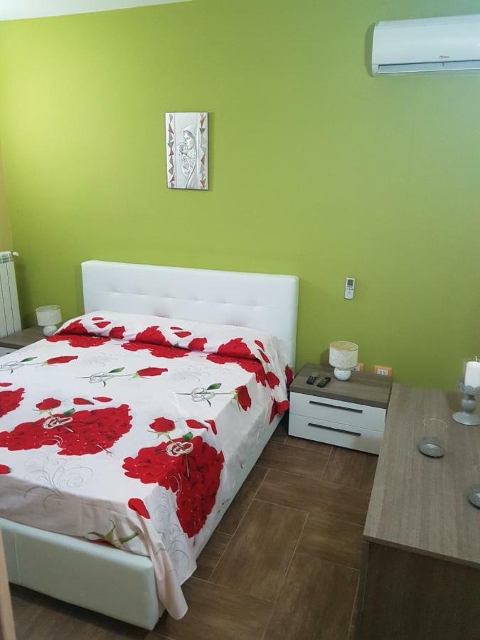Appartamento Marinella 皮佐 外观 照片